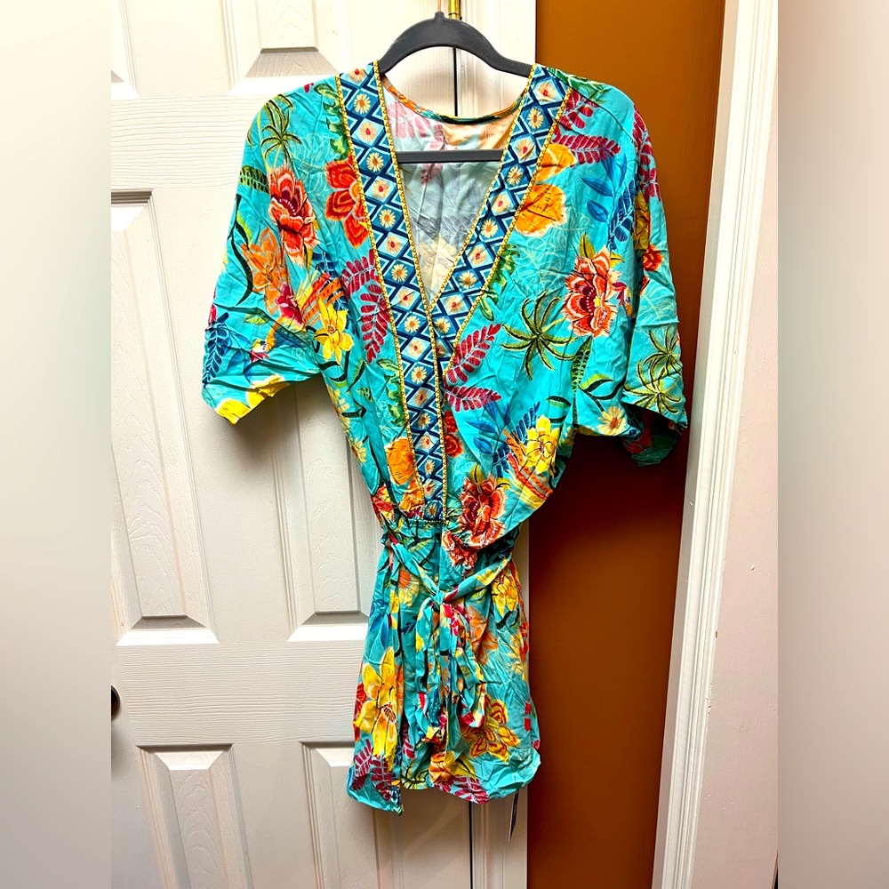 Cupshe Womens Dress V Neck Floral Half Dolman Sleeve. Size M. NWT!